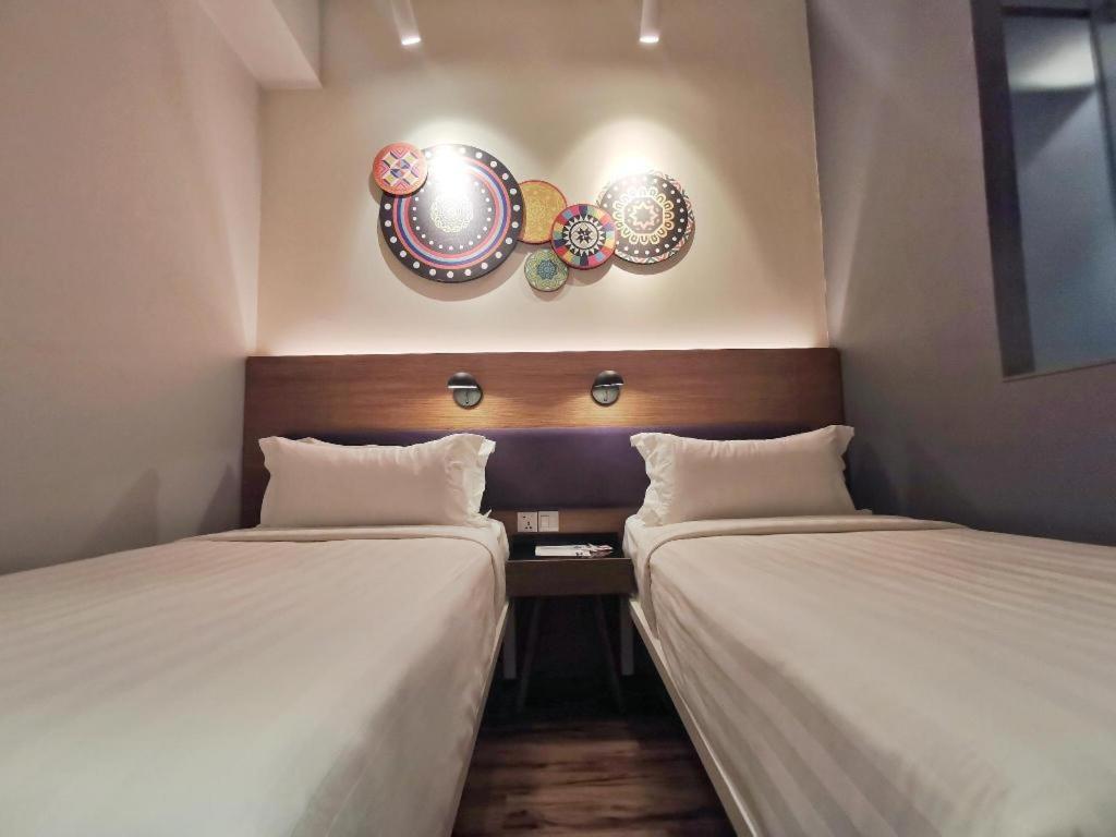 Toojou Hotel