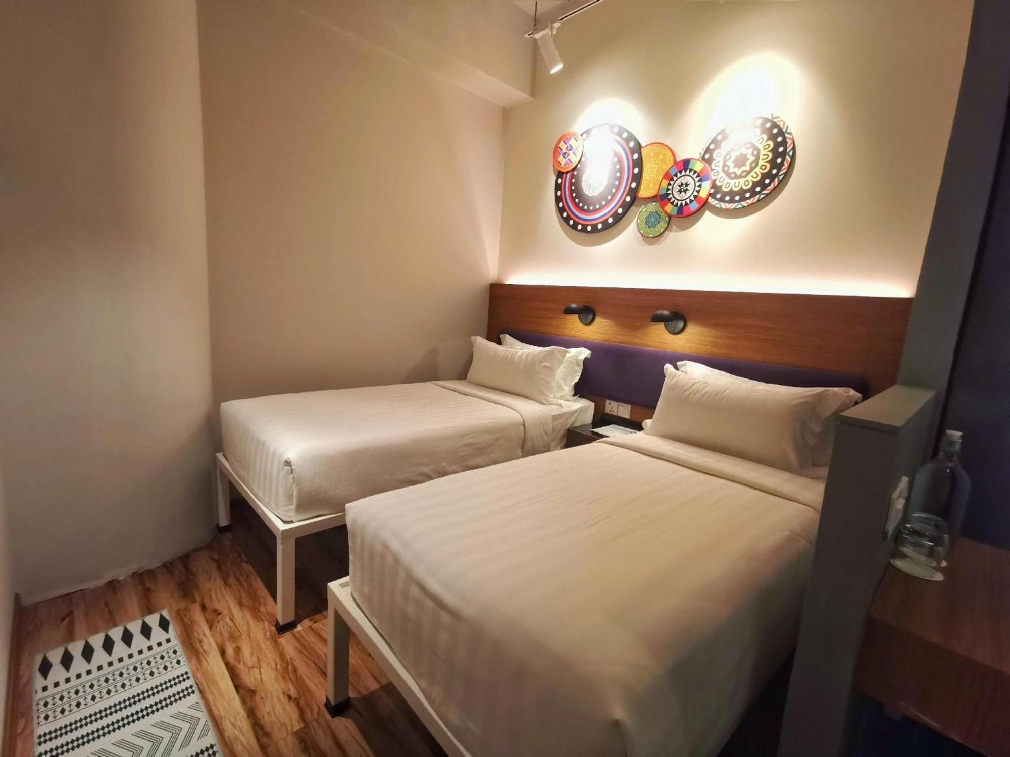 Hotel Toojou 2*
